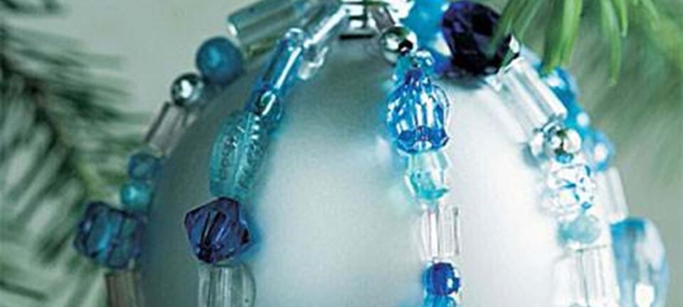 Skøn julekugle med flotte perler