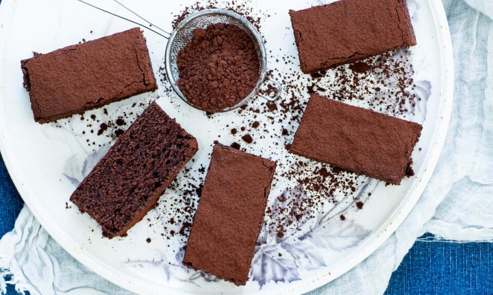 Cappuccinokage med chokolade