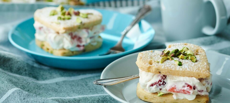 Shortbread med jordbær og flødeskum