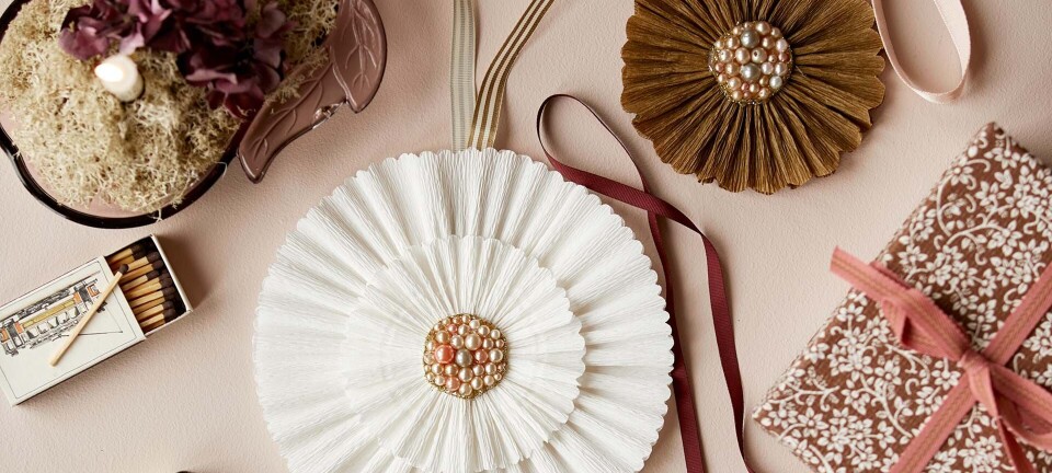 Hjemmelavet jul: Sådan laver du nemt din egen julepynt i stof og papir