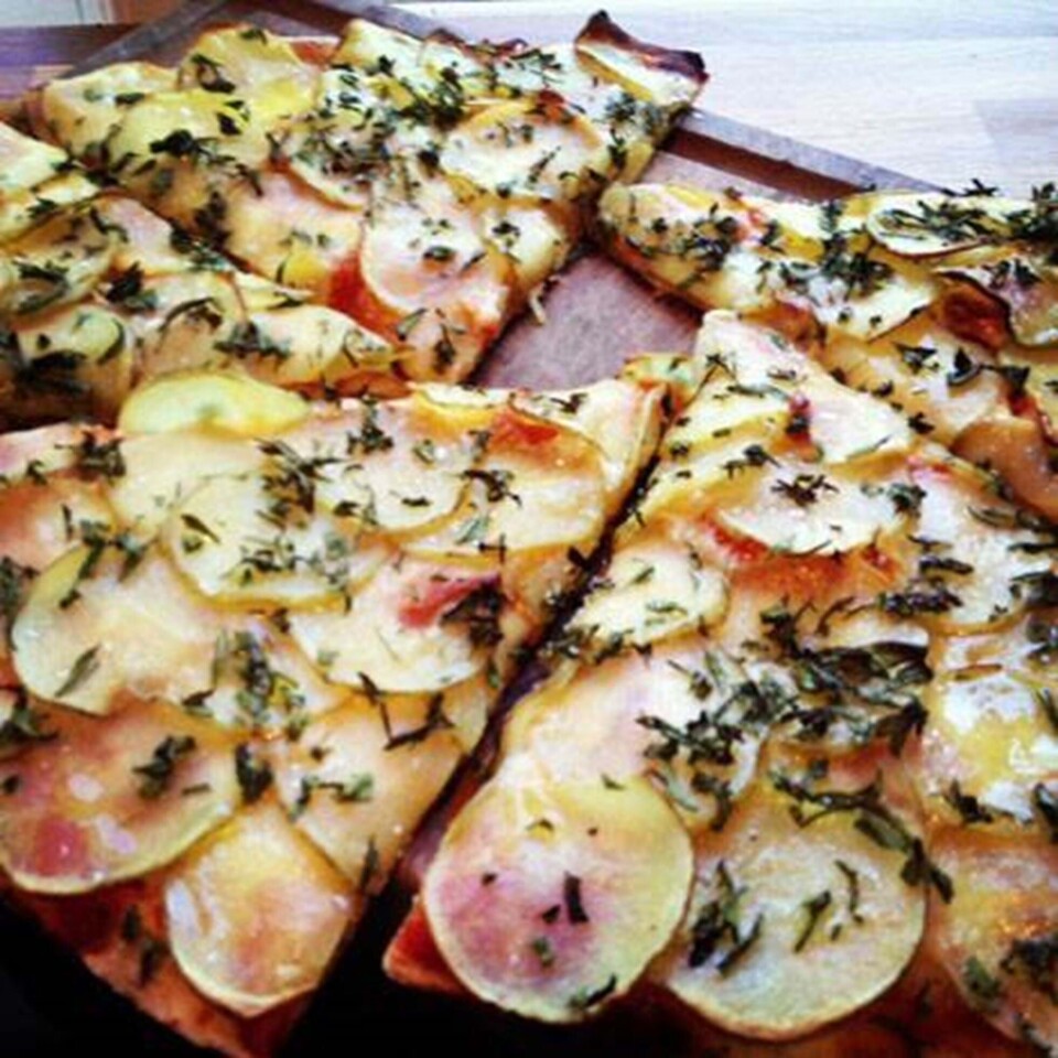 Kartoffelpizza fra Hjemmet