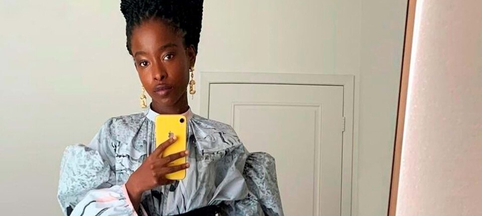 Fra præsidentindsættelse til runway: Amanda Gorman tegner modelkontrakt