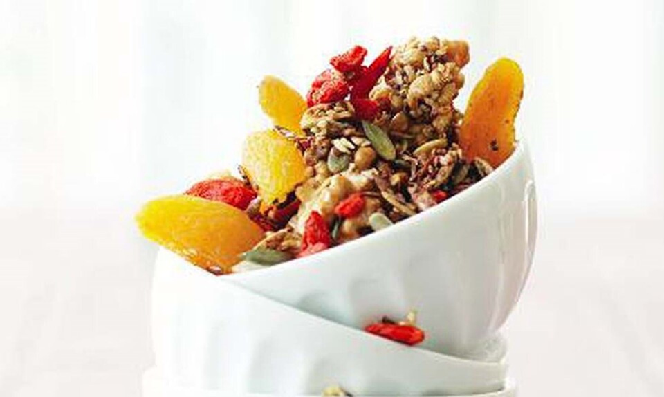 Hjemmelavet granola med chokolade