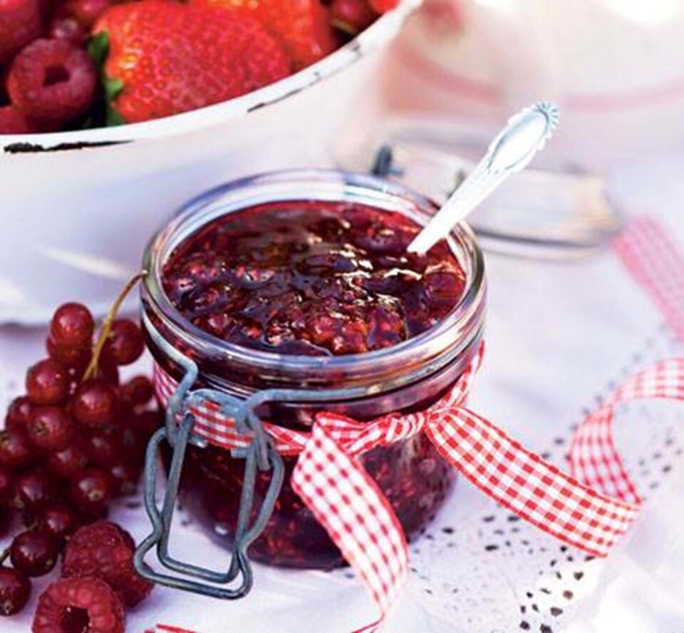 Marmelade med hindbær og ribs
