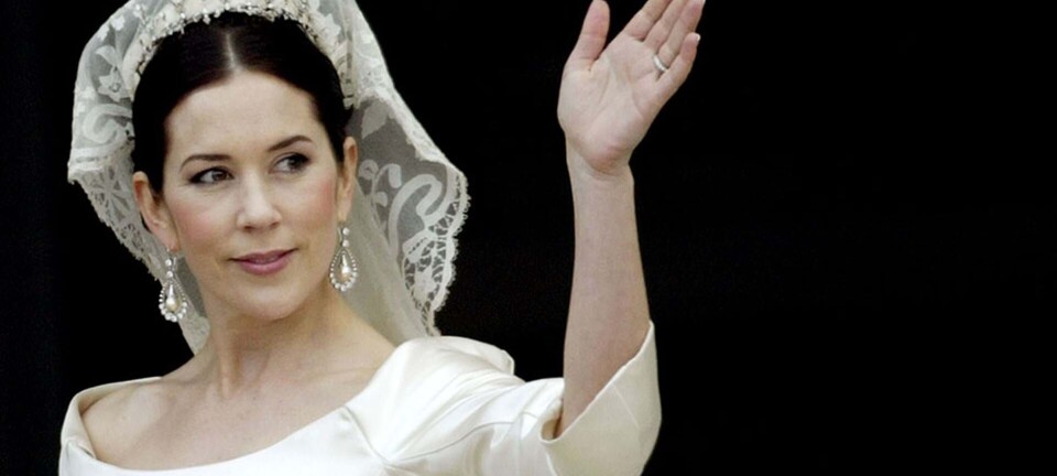 Går du også rundt med prinsessedrømme? Se de fineste royale brudekjoler gennem tiden