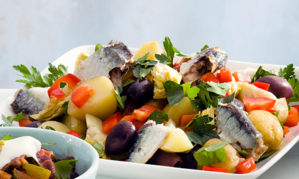 daasemad-kartoffelsalat-med-sardiner.jpg