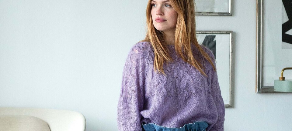 Strik selv: Lilla bluse med bladmĂžnster