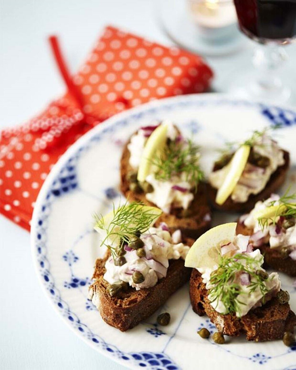 Bruschetta med skinke salat