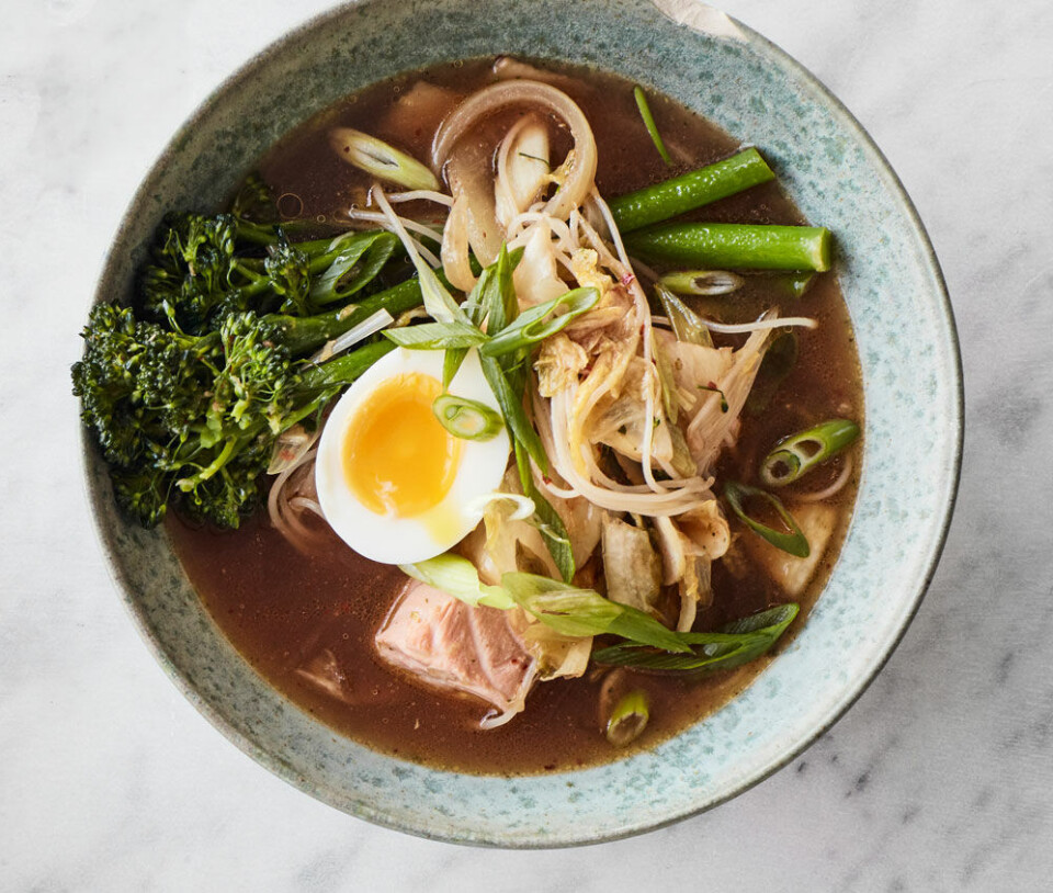 kimchi-suppe-med-laks.jpg