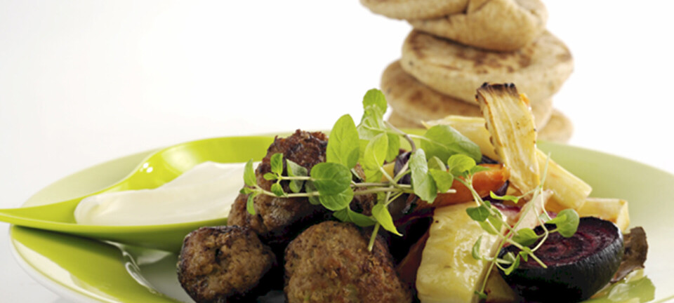 Lammedeller med grove rodfrugter