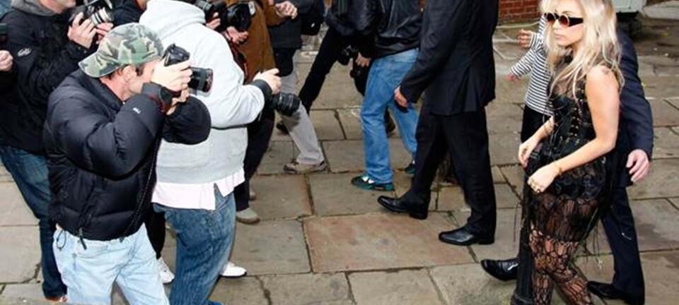 Lady Gaga bliver avis-redaktør