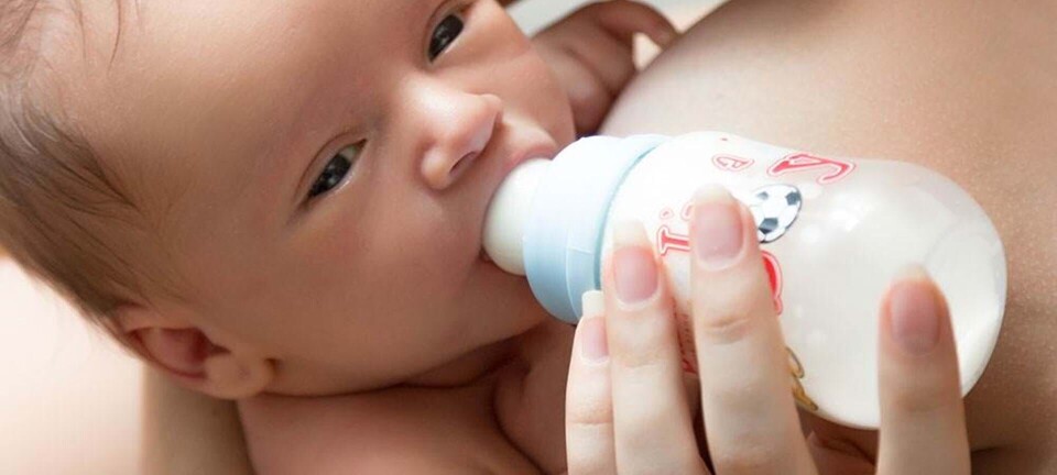 Amning eller flaske: Det rammer hårdt, når andre mener, du ikke gør det godt nok