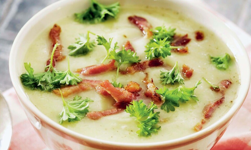 Selleri-kartoffel-suppe med porre og bacon
