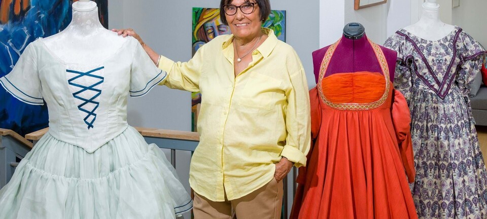 80-årige Bodil rejser langt for sin hobby: ”Folk mener, jeg er bindegal!”