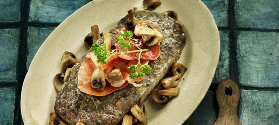 Postej med ristede champignon og sprød skinke