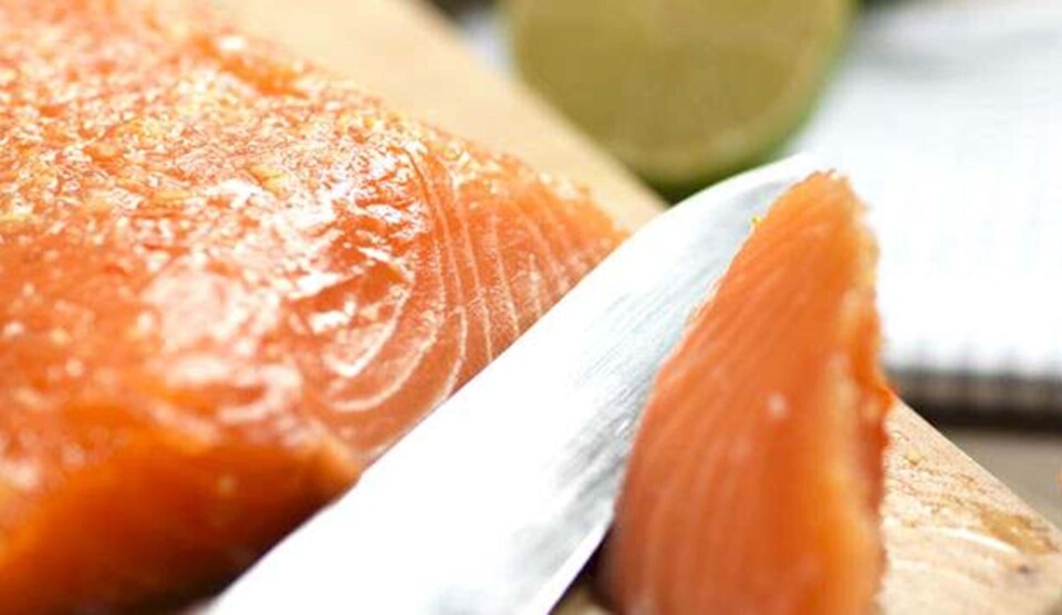 Opskrift på chili og ingefær-gravad laks