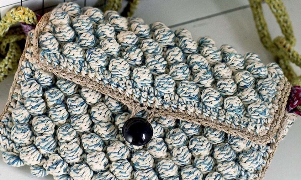 Hækl selv: Lille taske i boblemønster