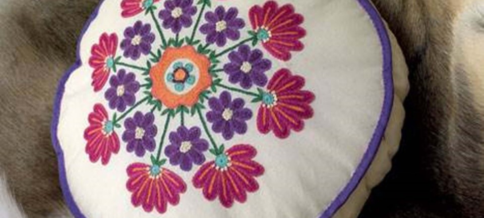 Brodér en sød sommerpude