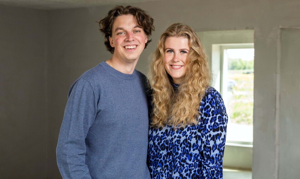 Heidi og Lasse gav søde gaver til de andre nybyggere