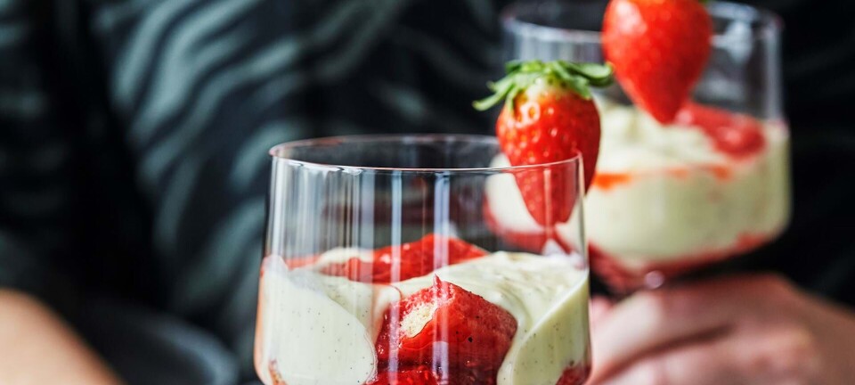 Tiramisu med gin og sommerbær