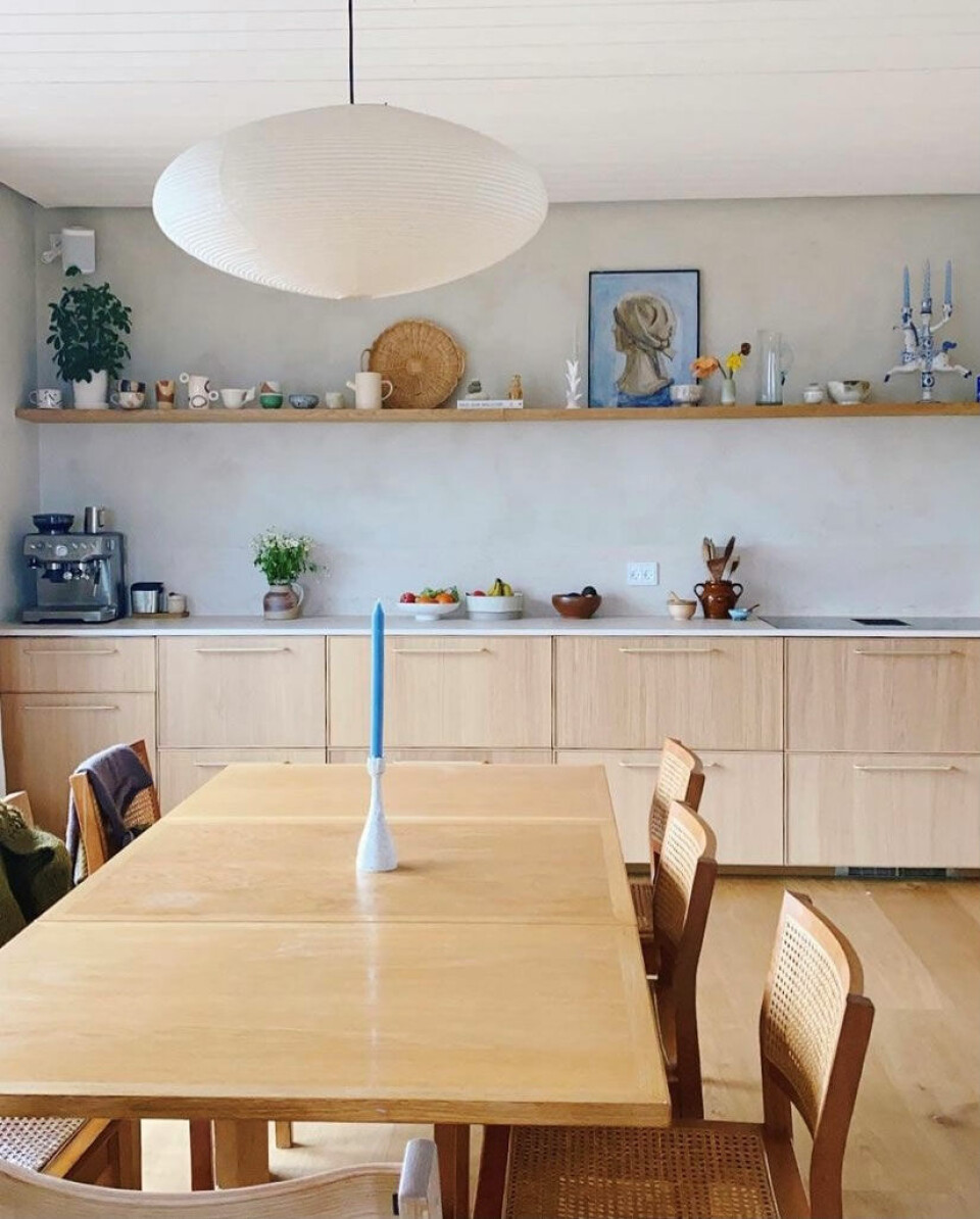 Charlotte og Fredriks køkken-alrum.