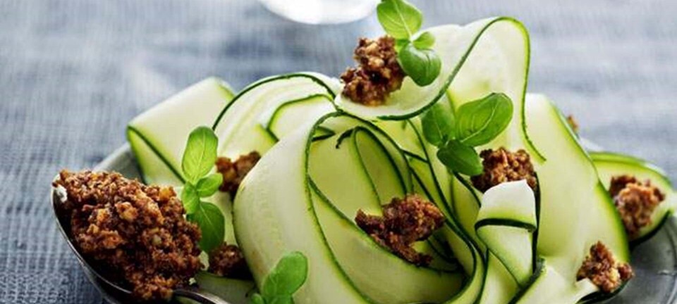 Squashpasta med valnøddepesto