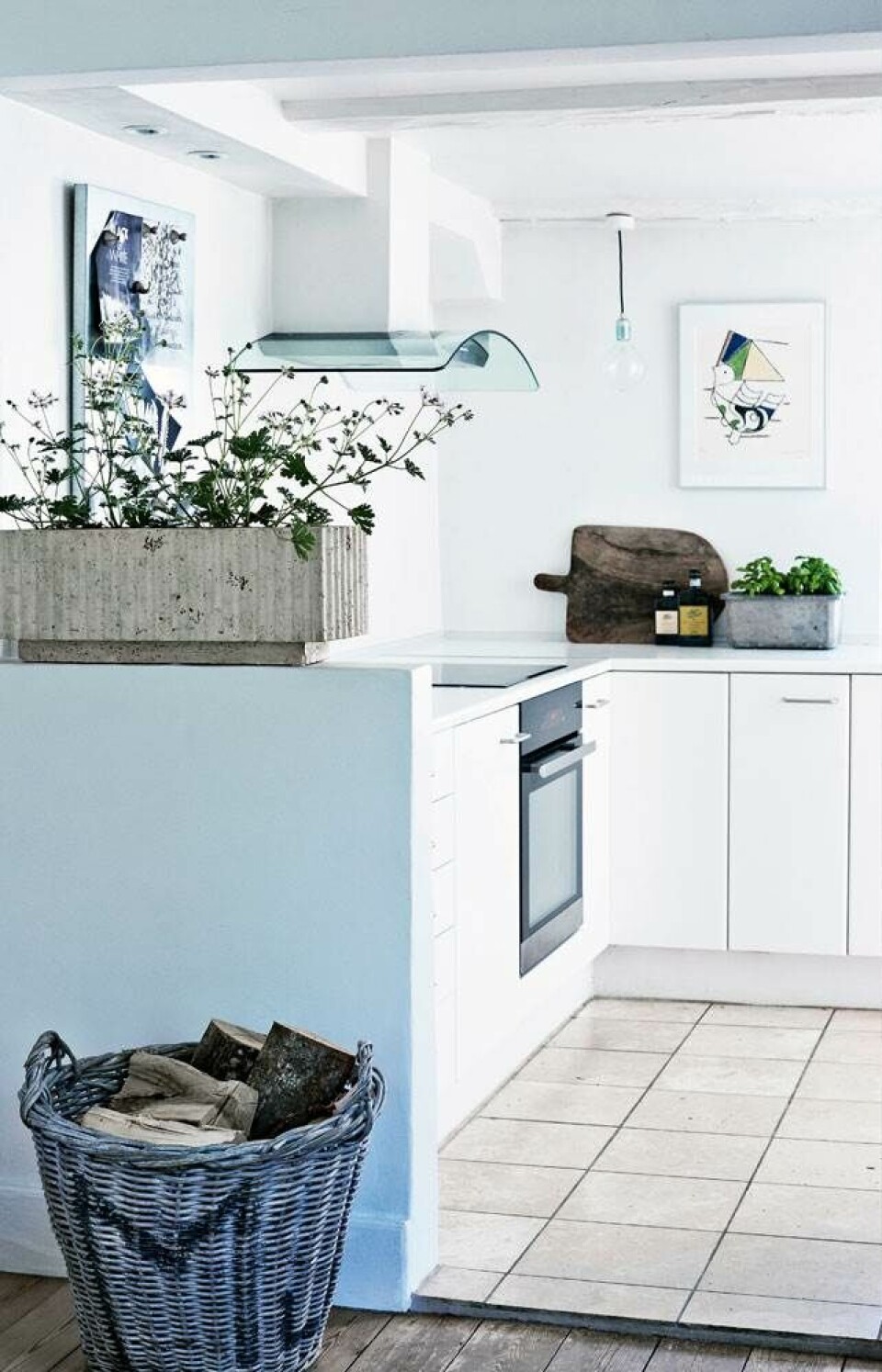 Smukke kontraster i det lille fiskerhus