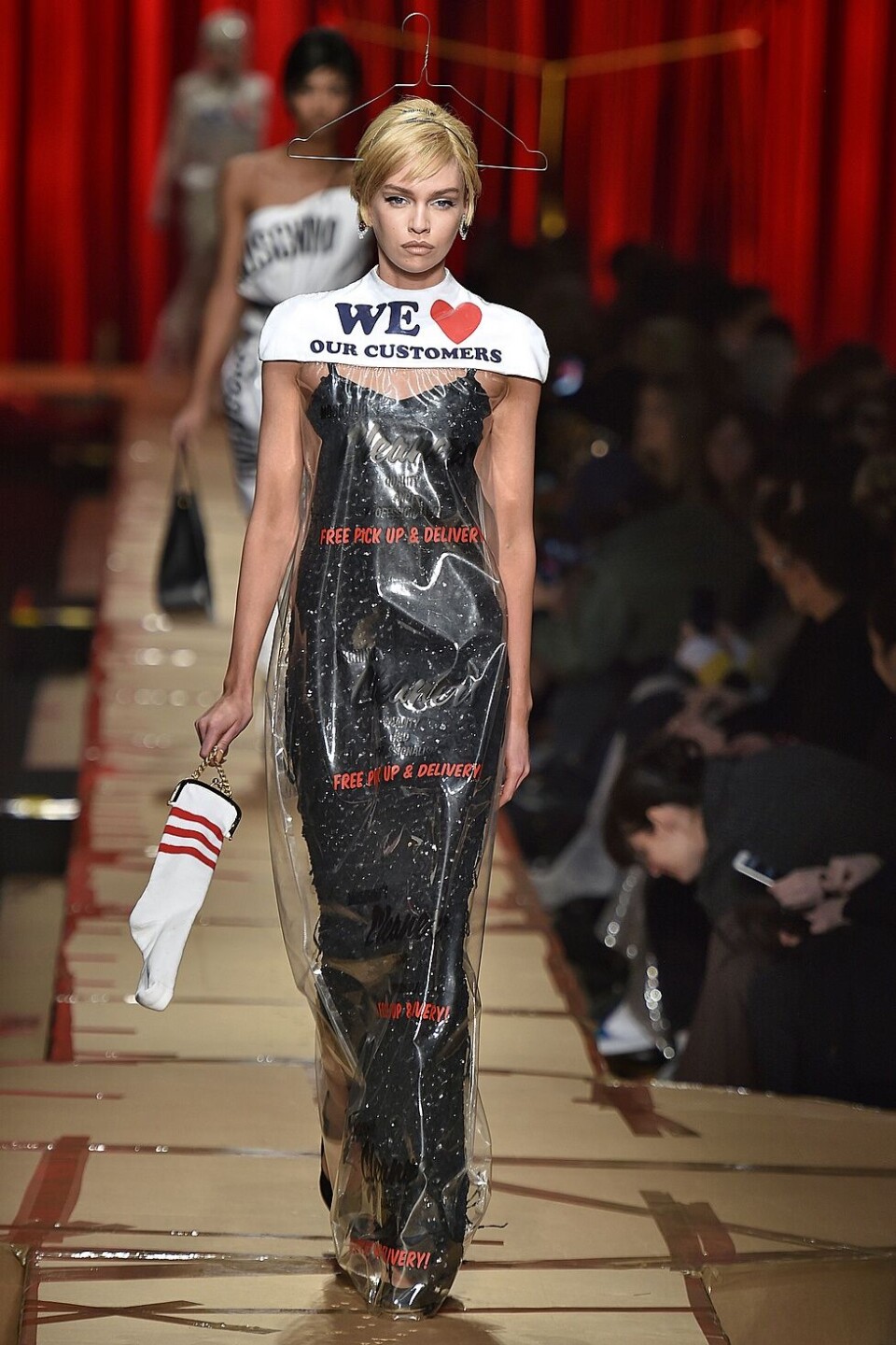 MOSCHINO H&M