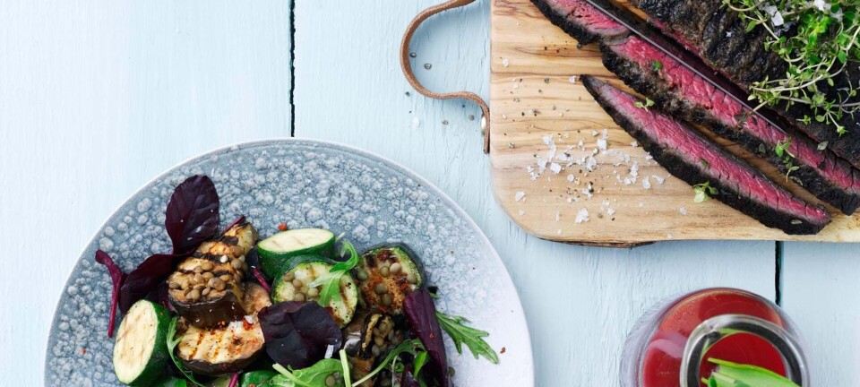 Flankesteak med timian og auberginesalat