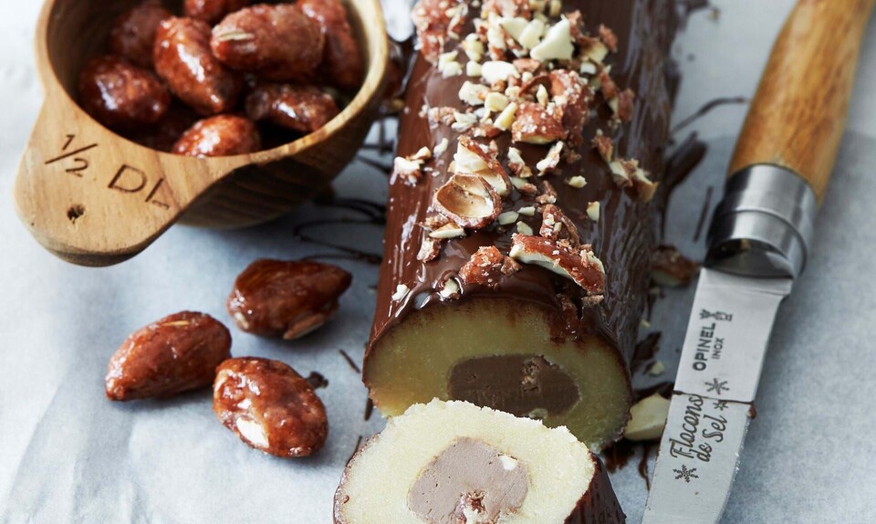 marcipanbrød med brændte mandler