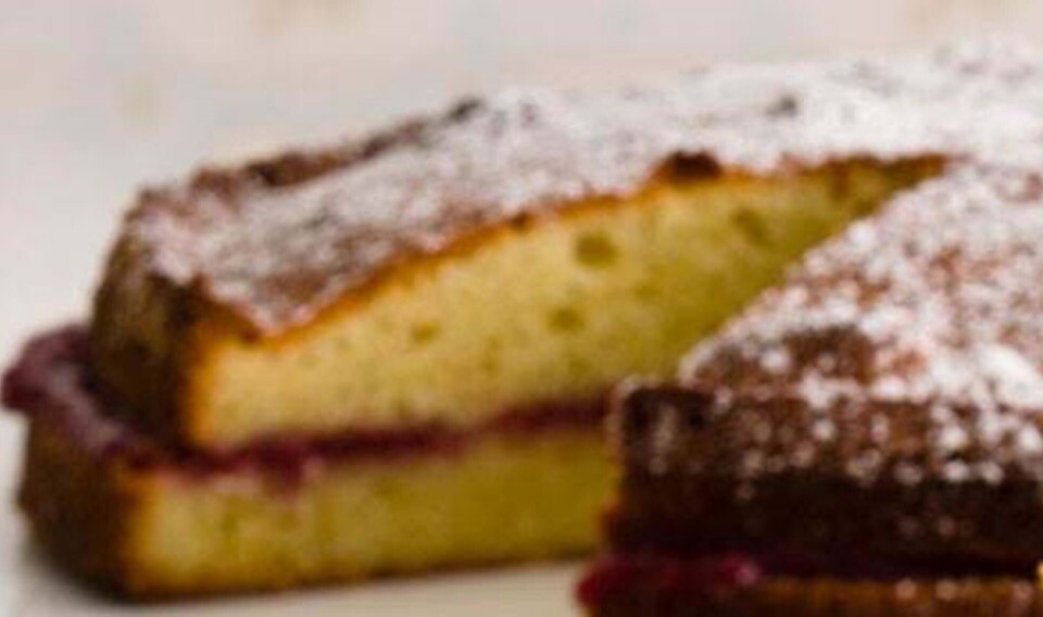 Victoria sponge cake