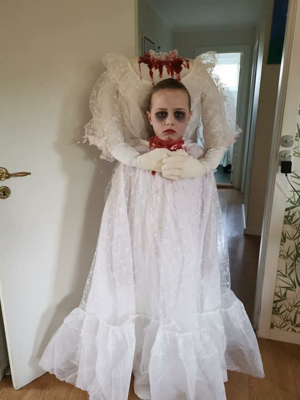 Ella, lavet af mor Kit.jpg