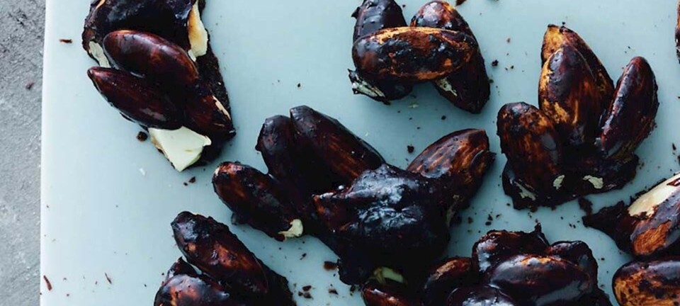 Brændte mandler med kakao