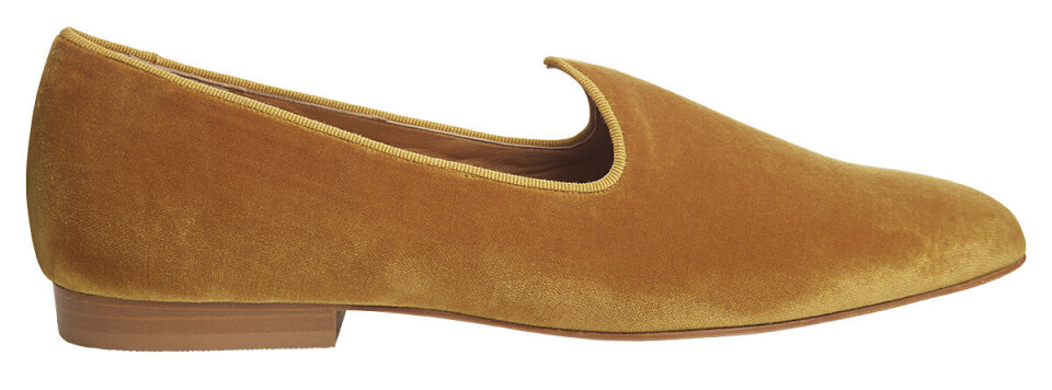 Le Monde Beryl Velvet Slippers.jpg