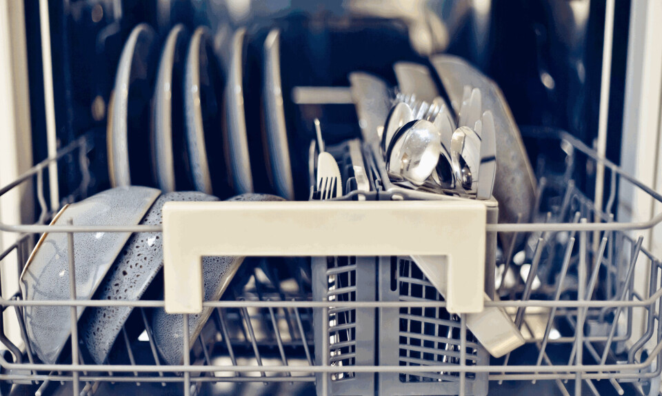 Få tips til, hvordan du gør din opvaskemaskine ren.