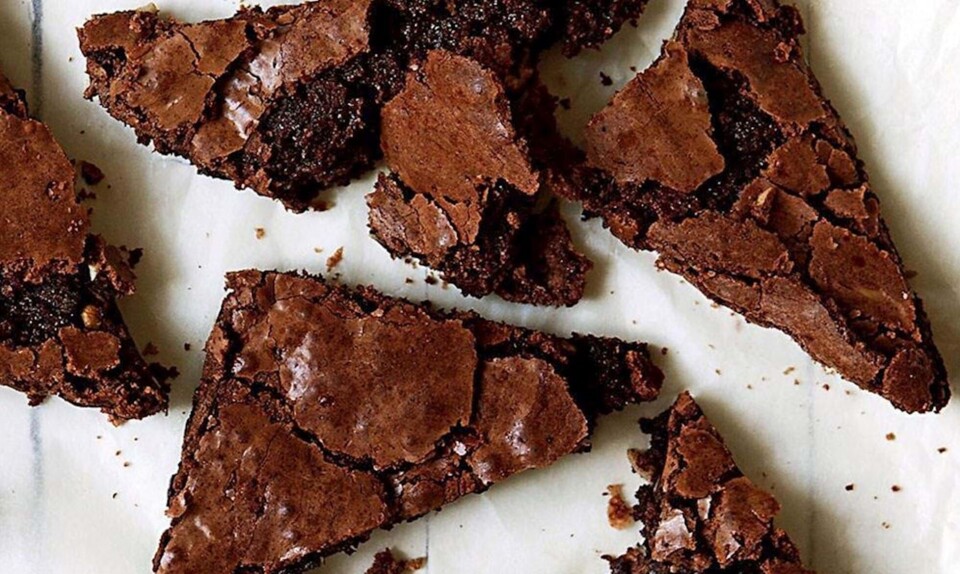 Brownie med grofthakkede valnødder