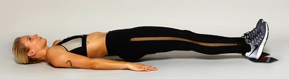 hamstring curls