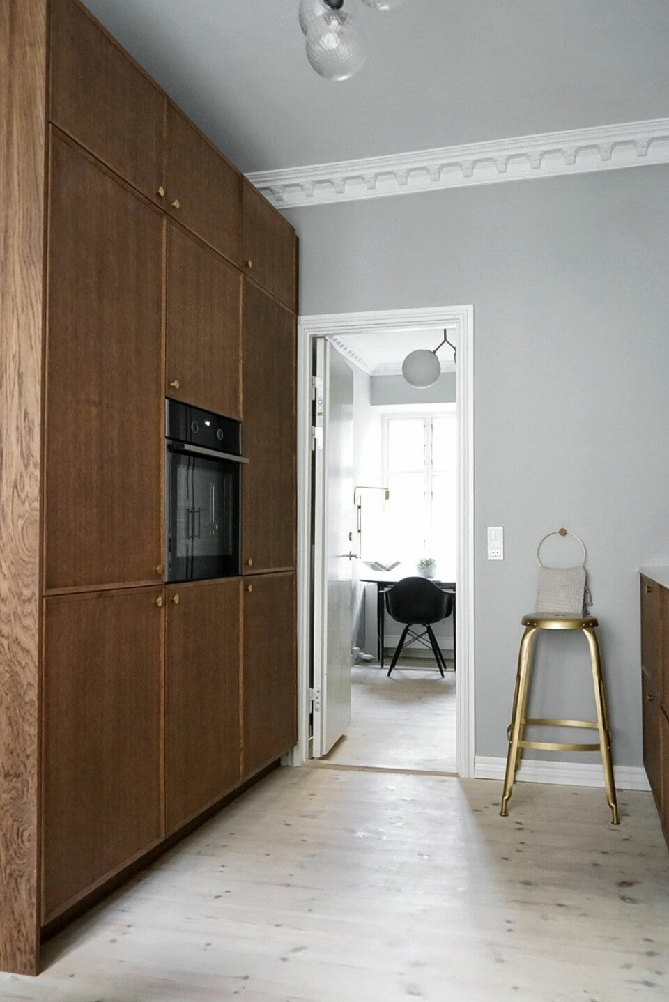 Køkken fra Reform barstol fra House Doctor.