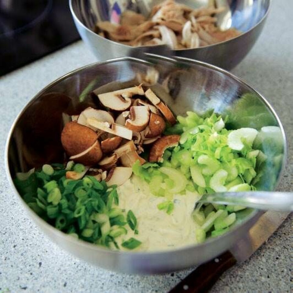 Nem og lækker hønsesalat