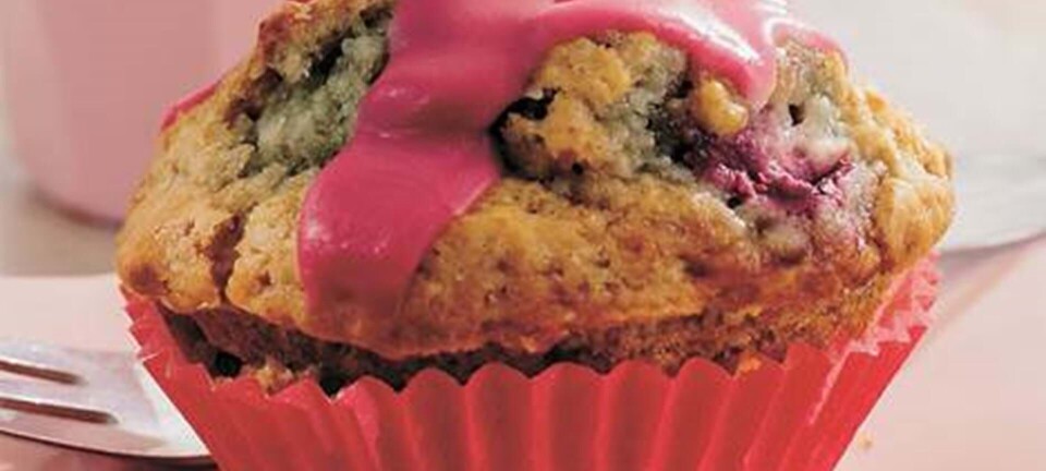 Kirsebær- og mandelmuffins