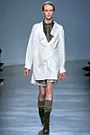 Modeuge i Paris: Paris dikterer folklore