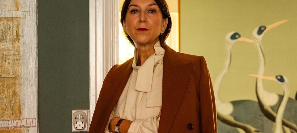 Rebekka bruger silketørklæder som alternativ til smykker: Bliv inspireret her