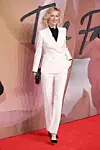 Se de 19 smukkeste outfits fra British Fashion Awards