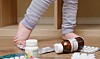 Pakker du medicin væk? Her er 9 almindelige ting, der kan være livsfarlige for børn