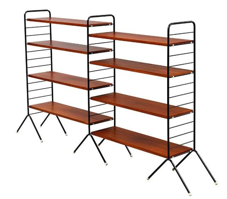 Bogreol. Modelnavn “Hansa”. Udført hos IKEA i 1950’erne. Solgt på Bukowskis Market. Hammerslag SEK 3.200.