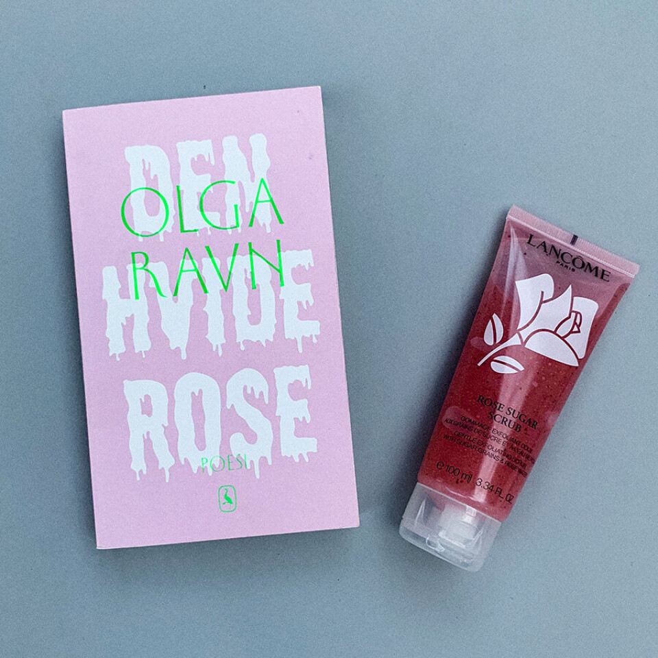 Den hvide rose, Olga Ravn og Rose Sugar Scrub, Lancome