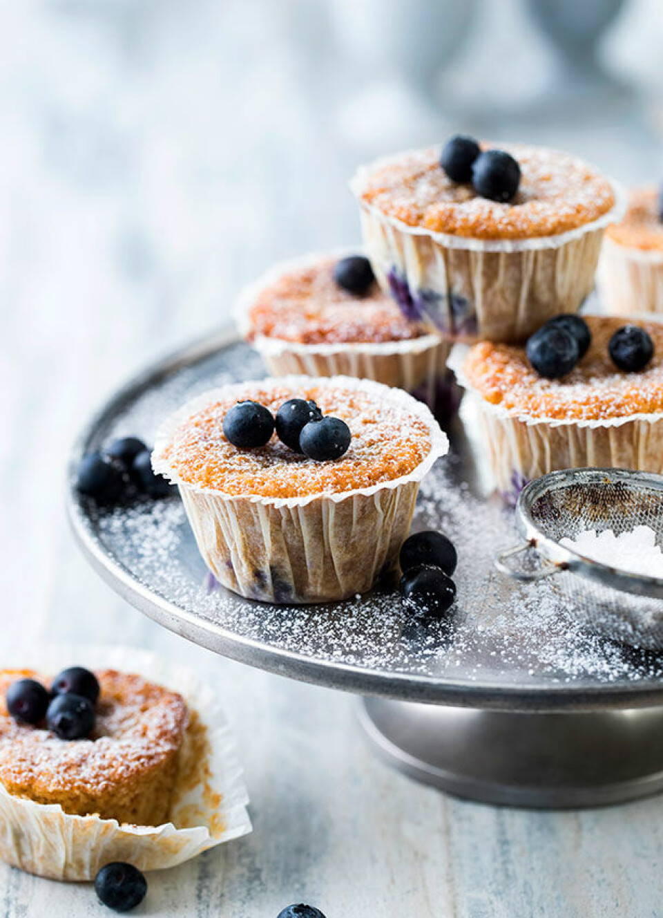 Lækre makronmuffins med blåbær