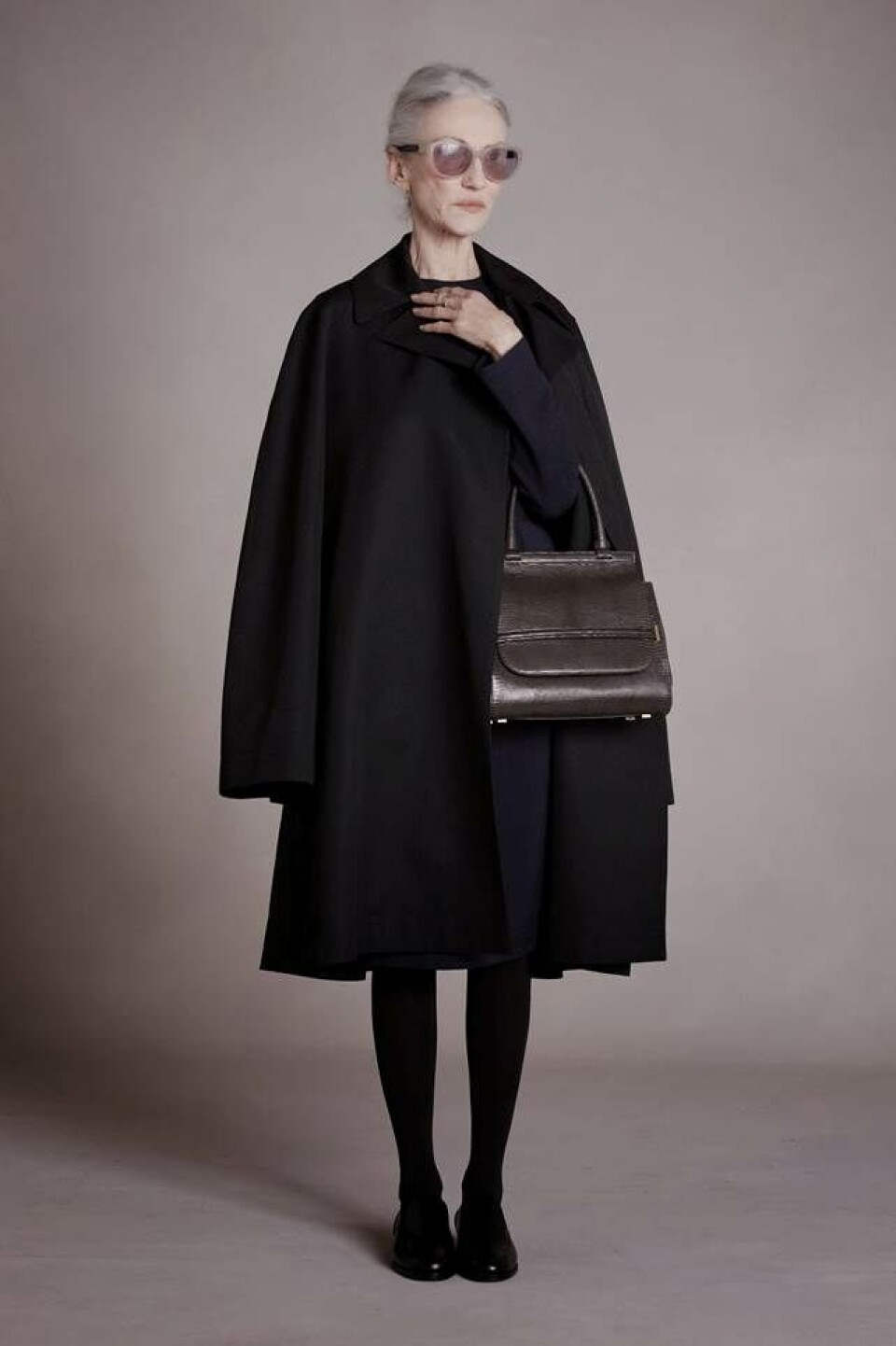 Ikonet Joni Mitchell er nyt ansigt for Saint Laurent