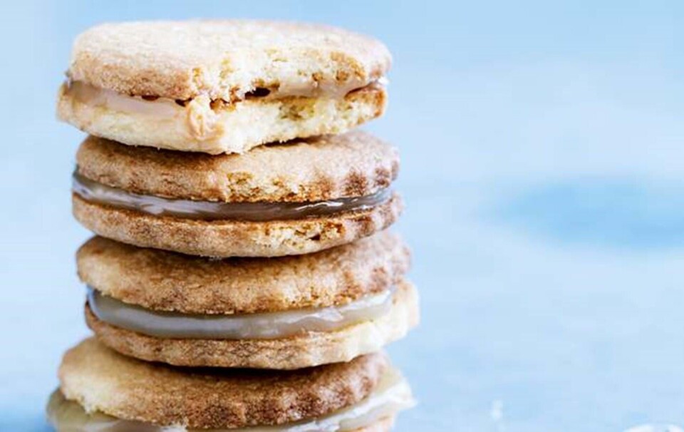 Citron-vanilje-småkager med lemoncurd