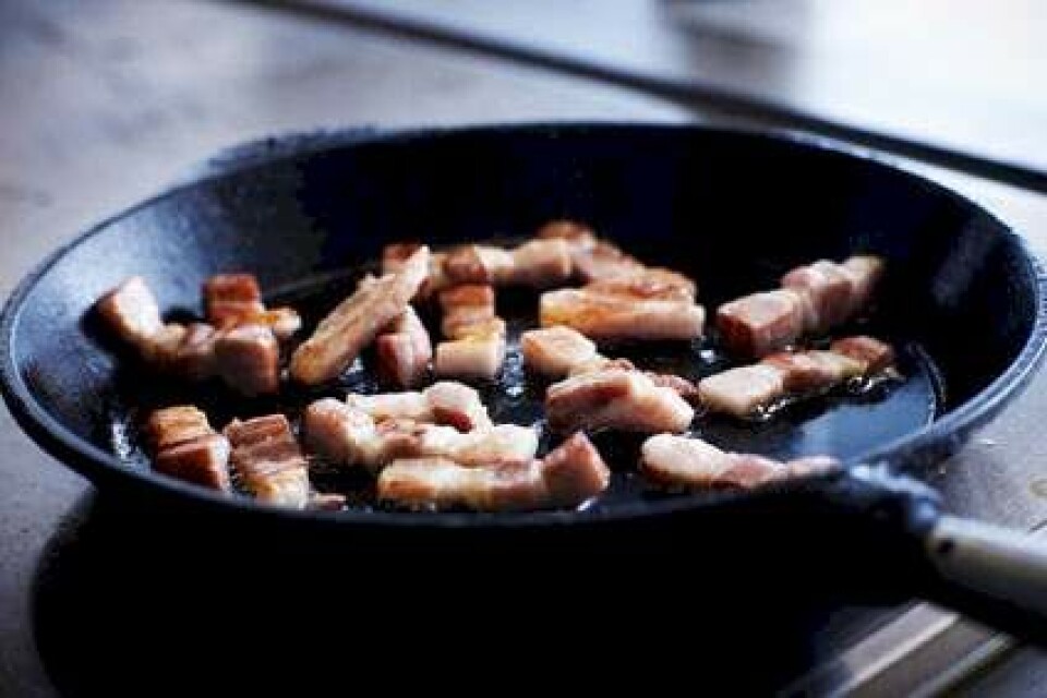 Trin for trin: Landkylling i porre-kartoffelsuppe